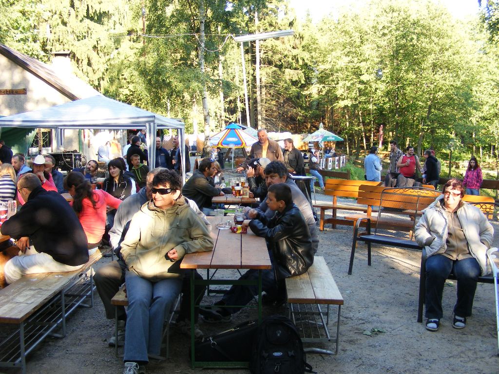 Pohled do lidí.JPG